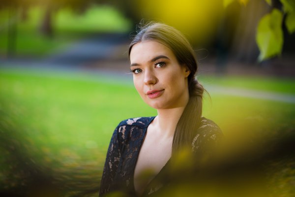 Dating Portrait example