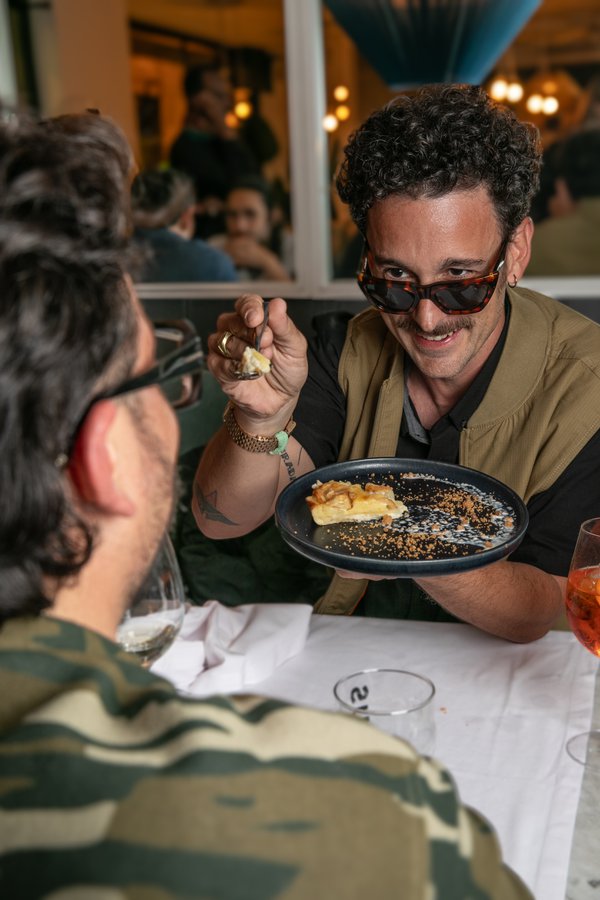 Dating Portrait example