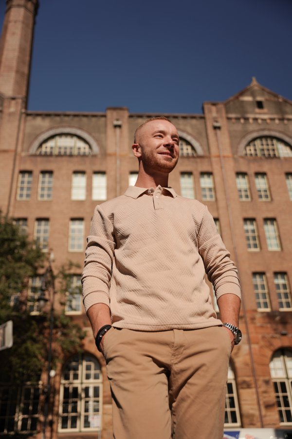 Dating Portrait example