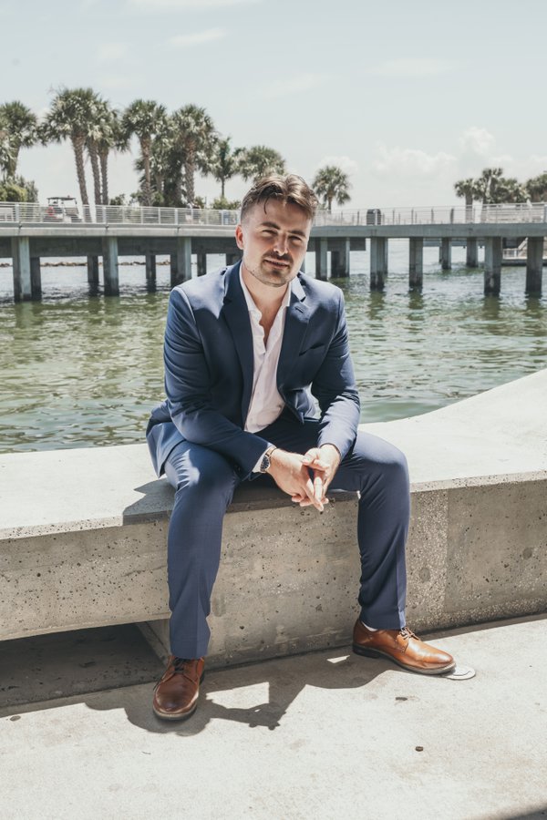 Dating Portrait example
