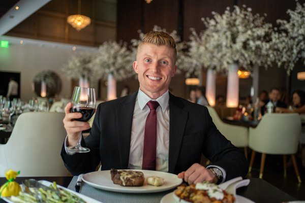 Dating Portrait example