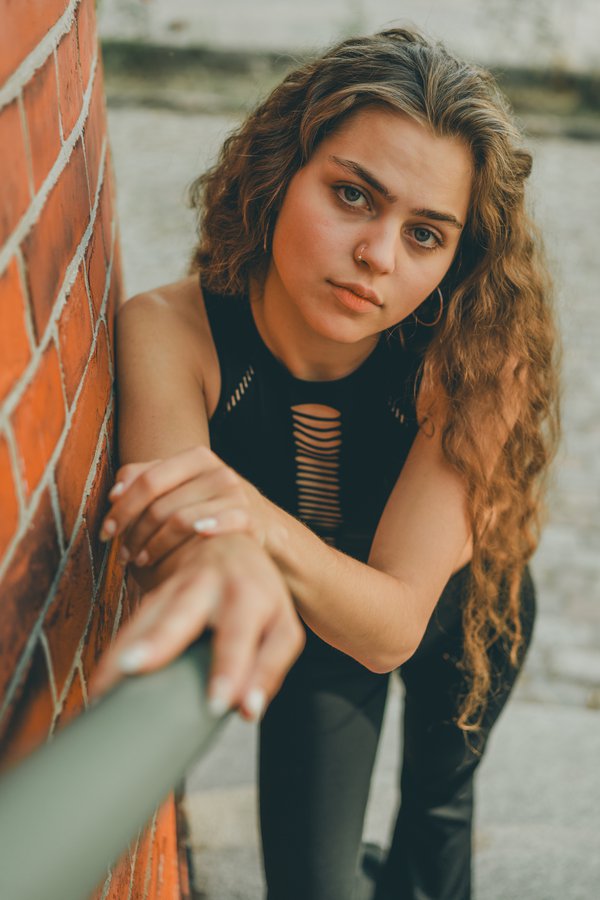 Dating Portrait example