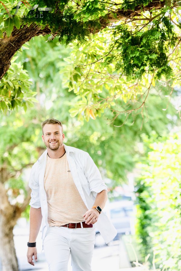 Dating Portrait example