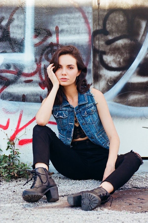 Dating Portrait example