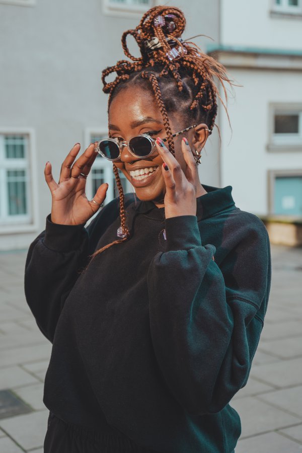 Dating Portrait example