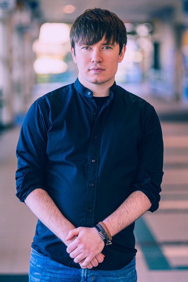 Dating Portrait example