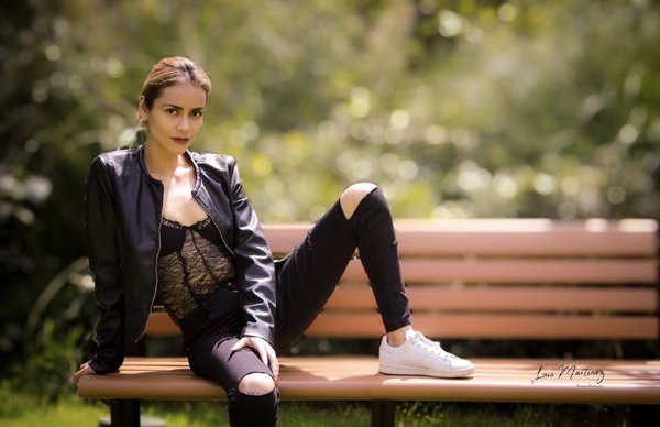 Dating Portrait example