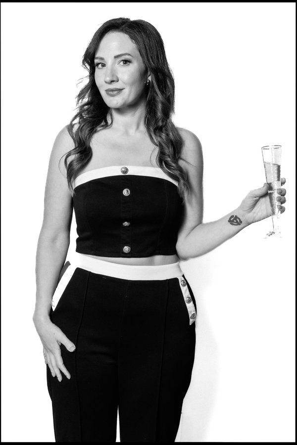 Dating Portrait example