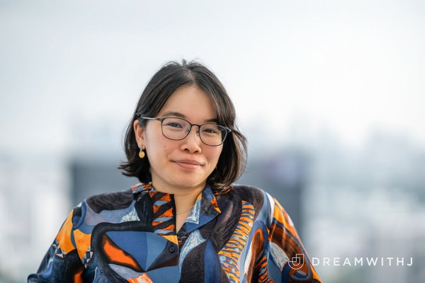 Dating Portrait example