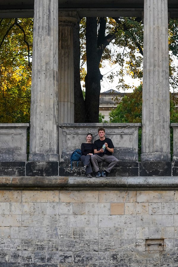 Dating Portrait example