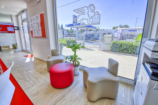 Commercial example