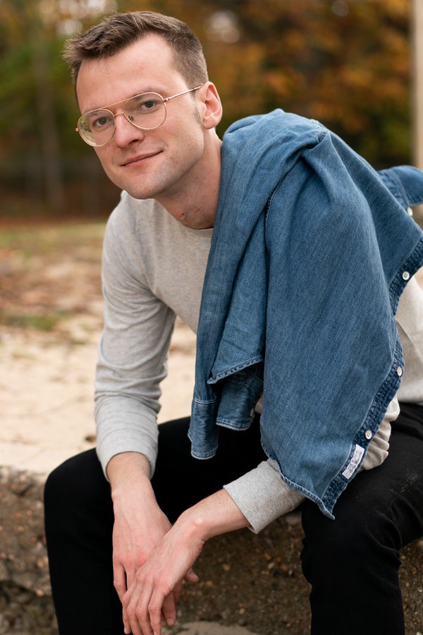 Dating Portrait example