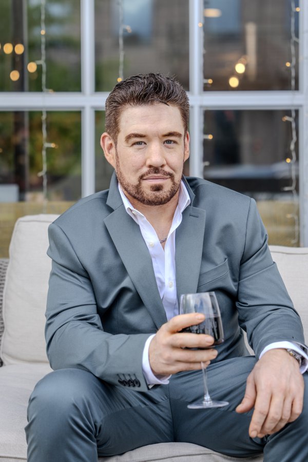 Dating Portrait example
