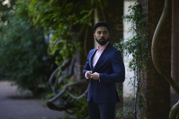 Dating Portrait example