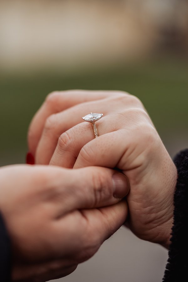 Dating Portrait example