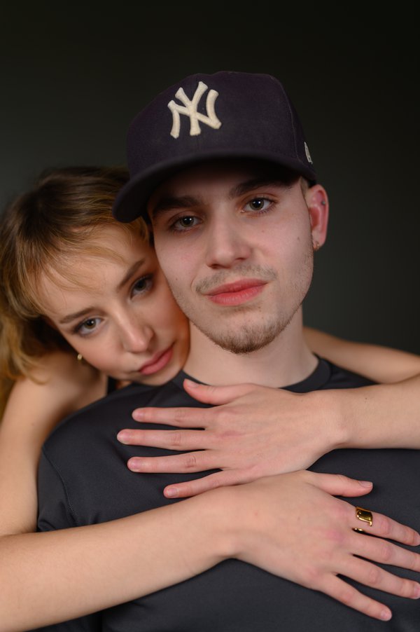 Dating Portrait example