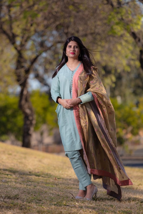 Dating Portrait example