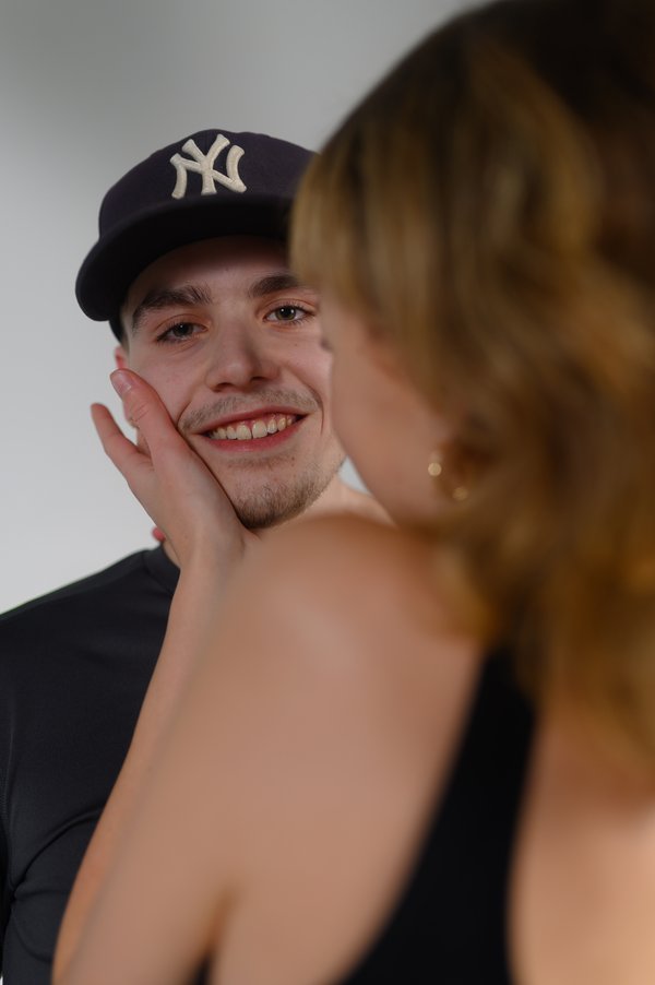 Dating Portrait example