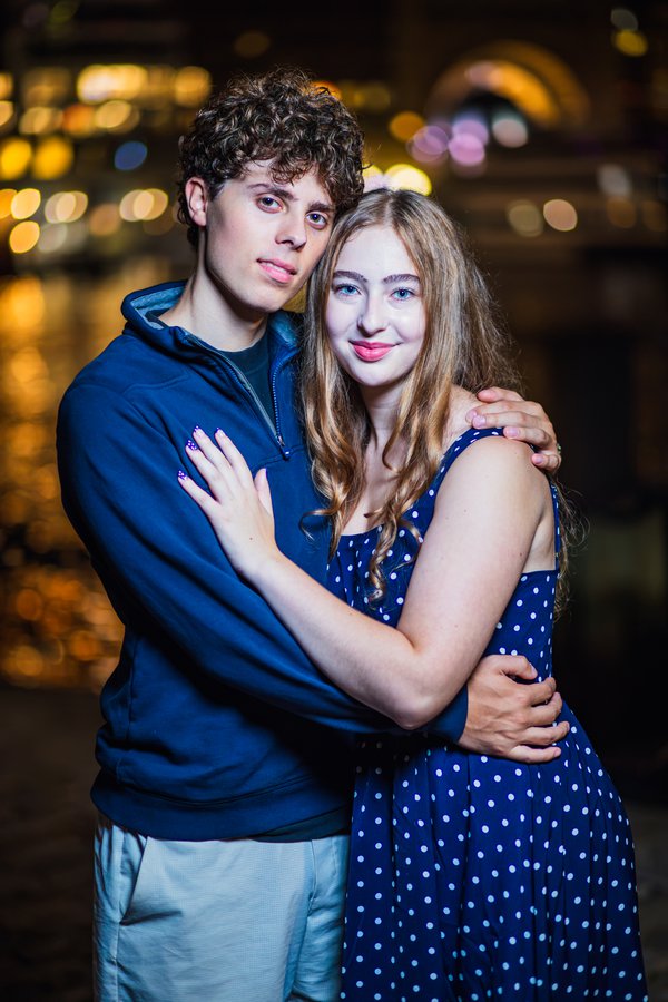 Dating Portrait example