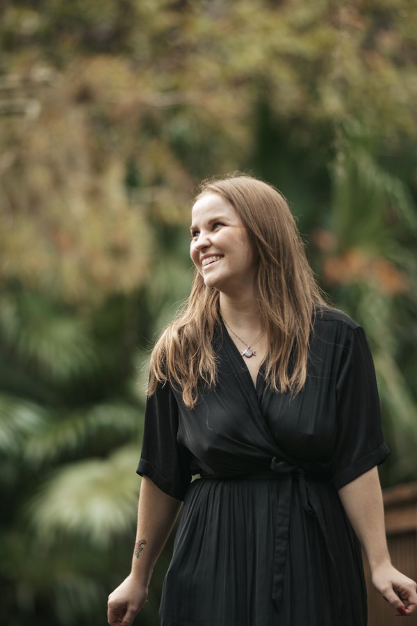 Dating Portrait example