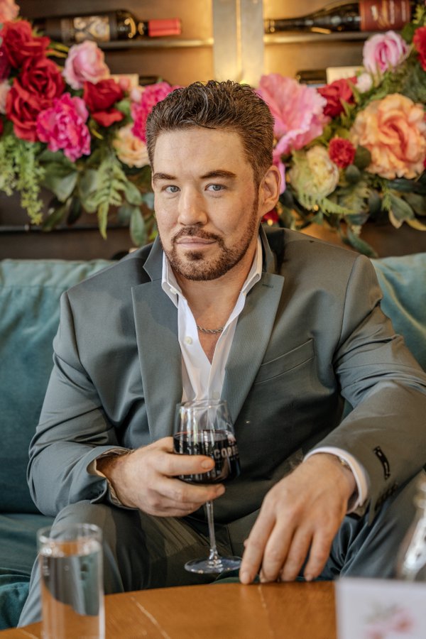 Dating Portrait example