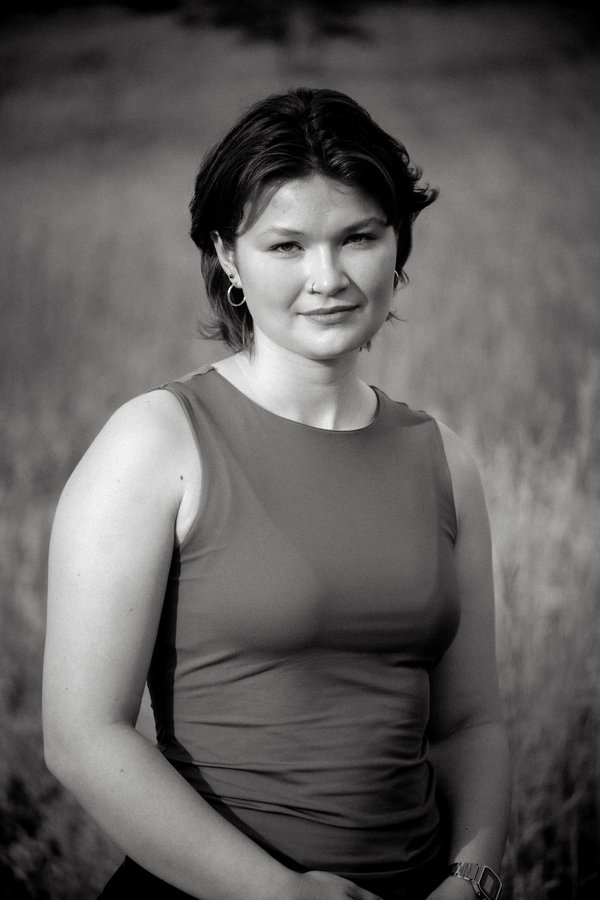 Dating Portrait example