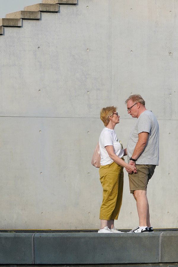 Dating Portrait example