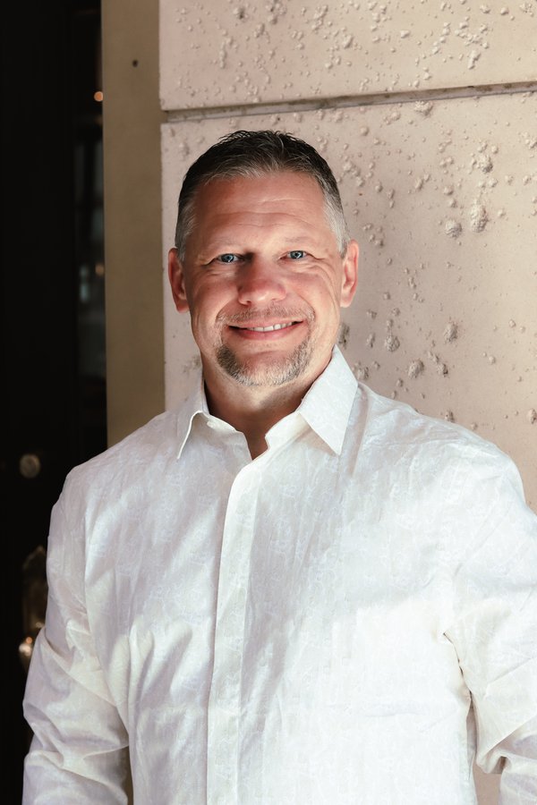 Dating Portrait example