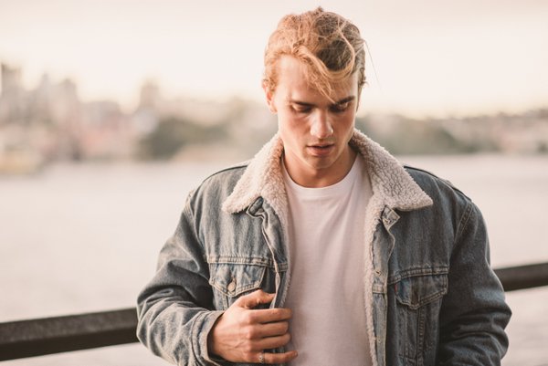 Dating Portrait example