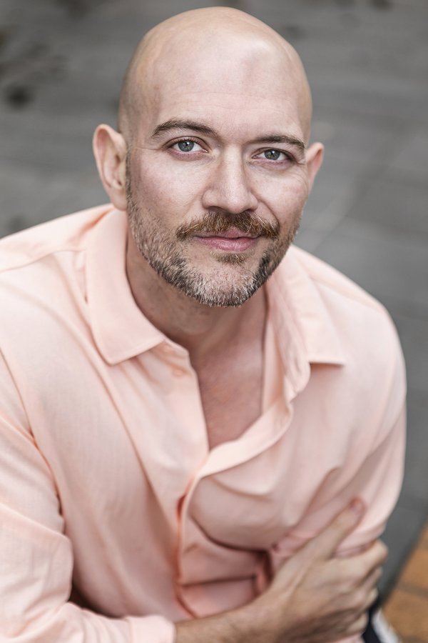 Dating Portrait example