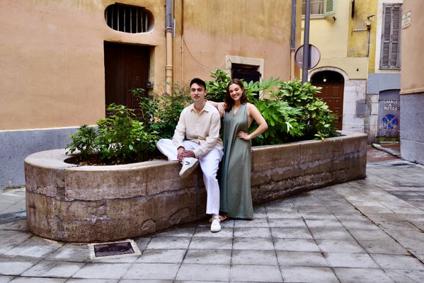 Dating Portrait example