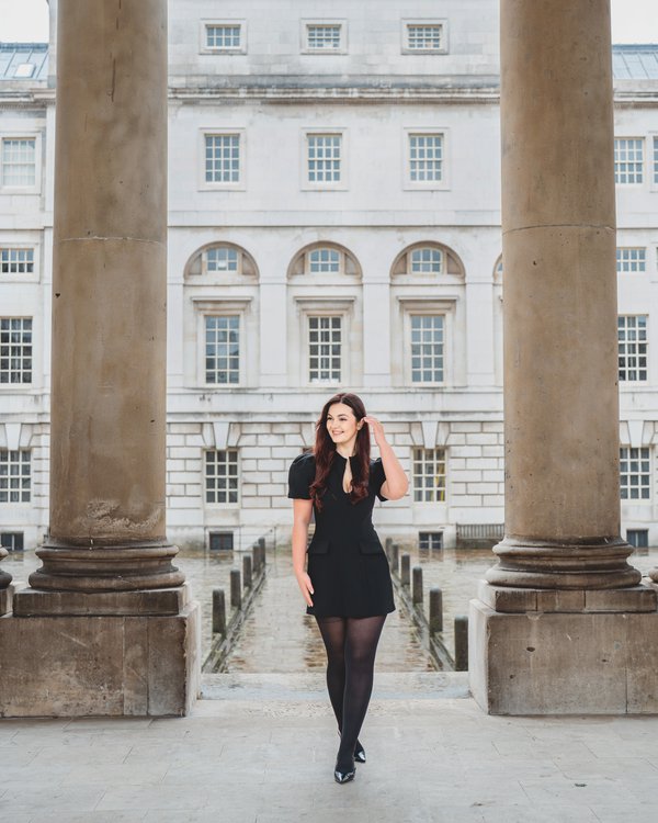 Dating Portrait example