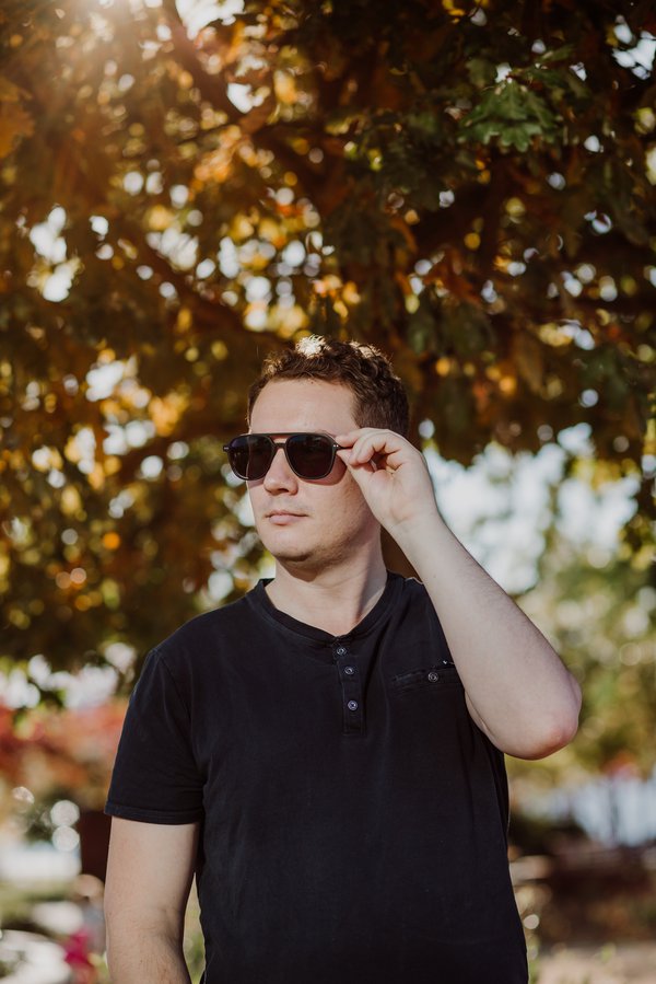 Dating Portrait example