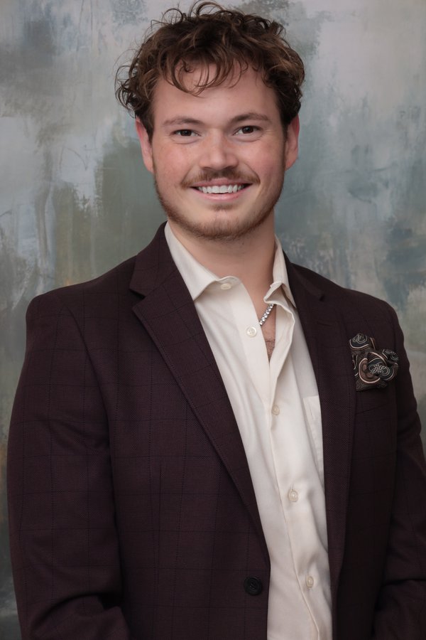 Dating Portrait example