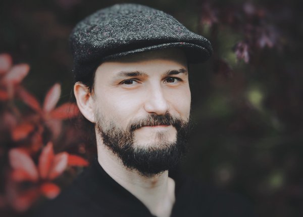 Dating Portrait example