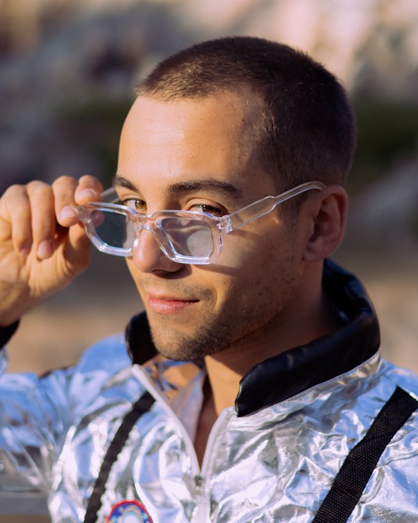 Dating Portrait example