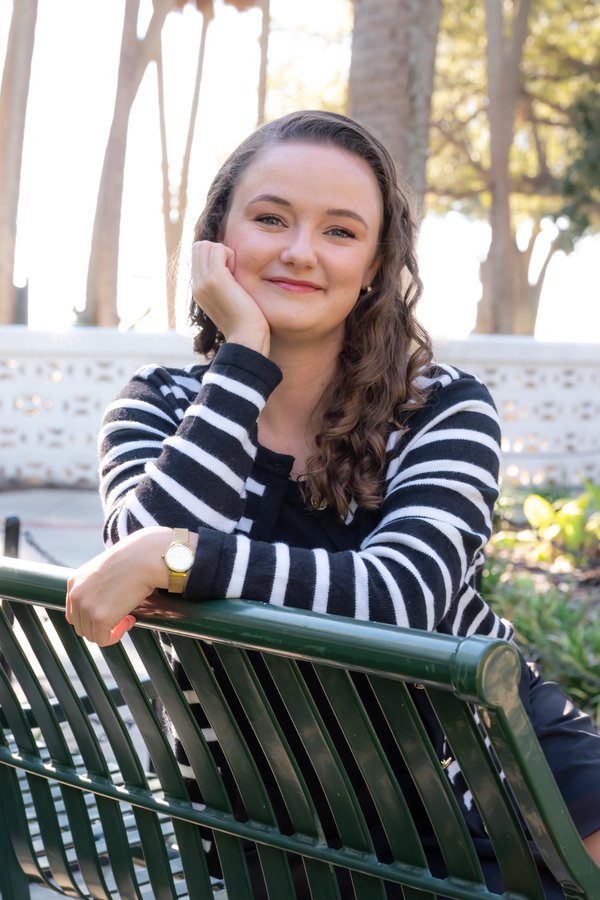 Dating Portrait example