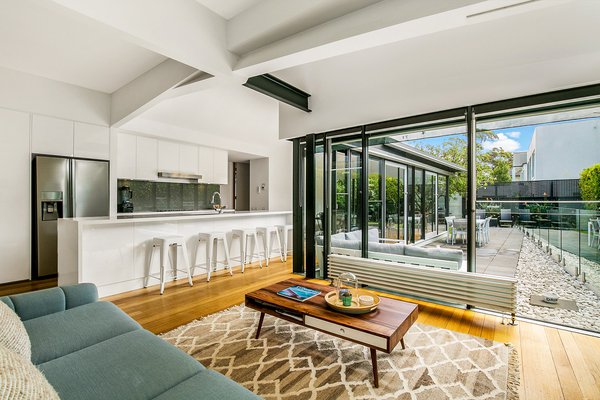 Real Estate featured sample  in Los Angeles