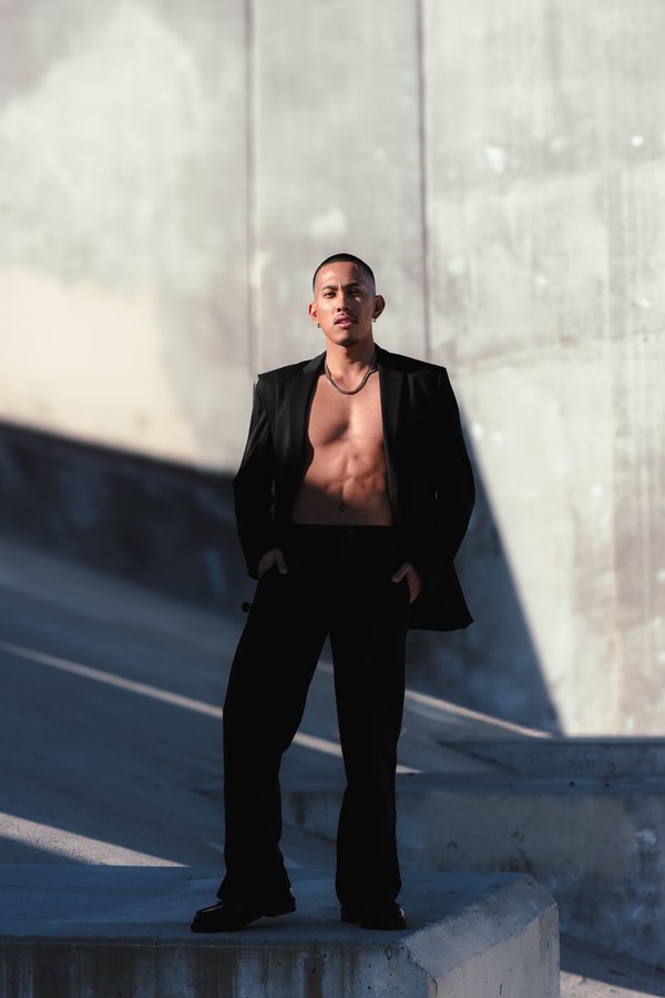 Dating Portrait example