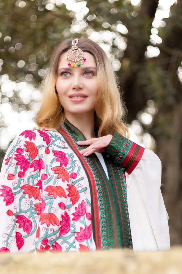 Dating Portrait example