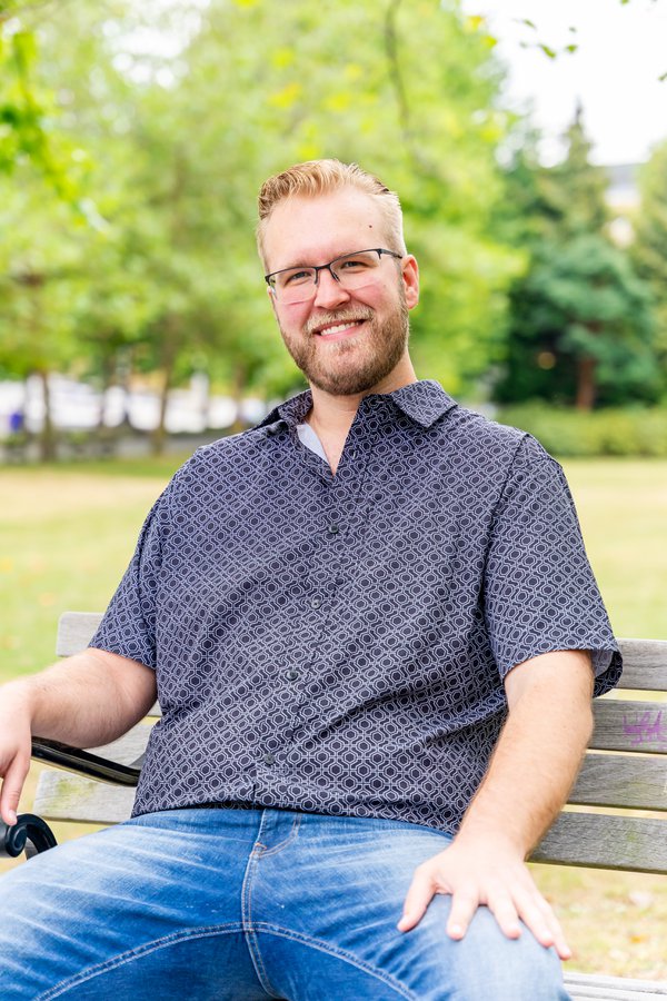 Dating Portrait example