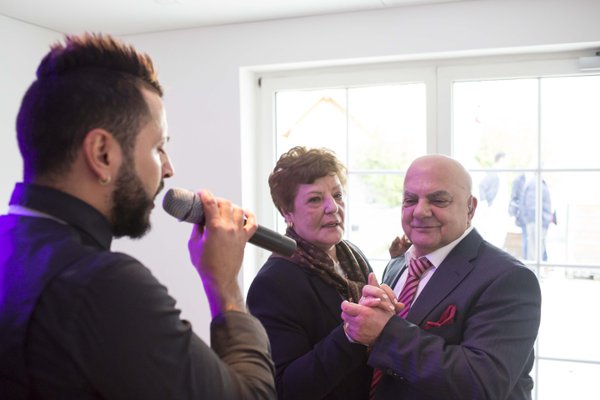 Dating Portrait example