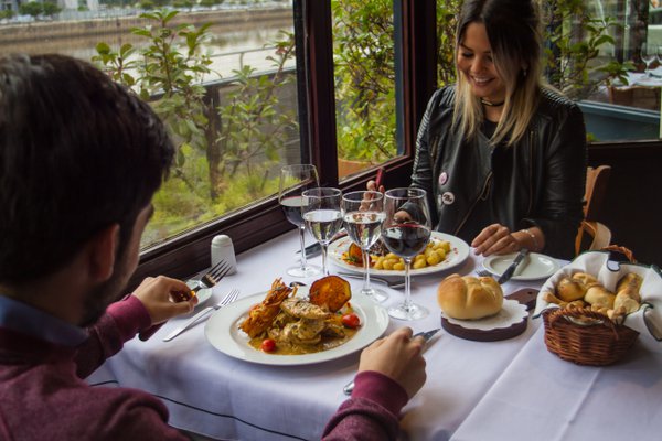 Dating Portrait example