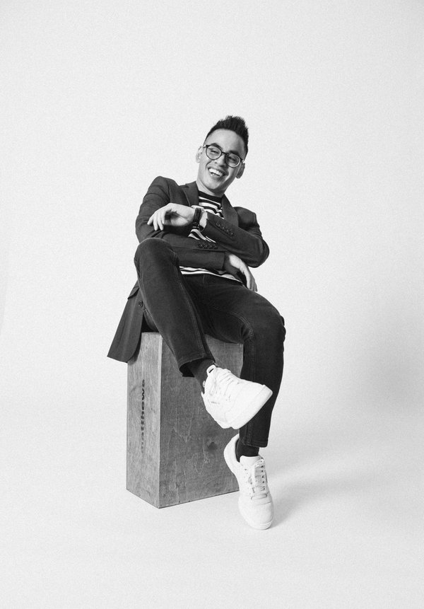 Dating Portrait example