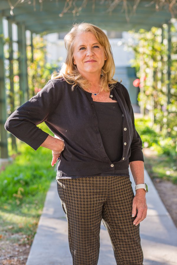 Dating Portrait example