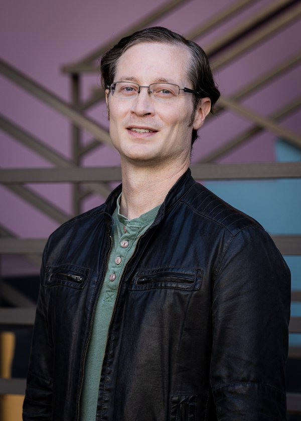 Dating Portrait example