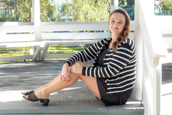 Dating Portrait example