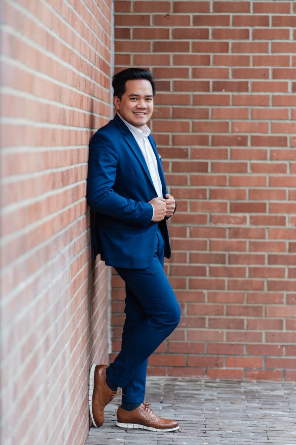 Dating Portrait example