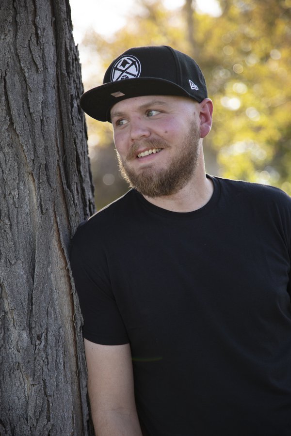 Dating Portrait example