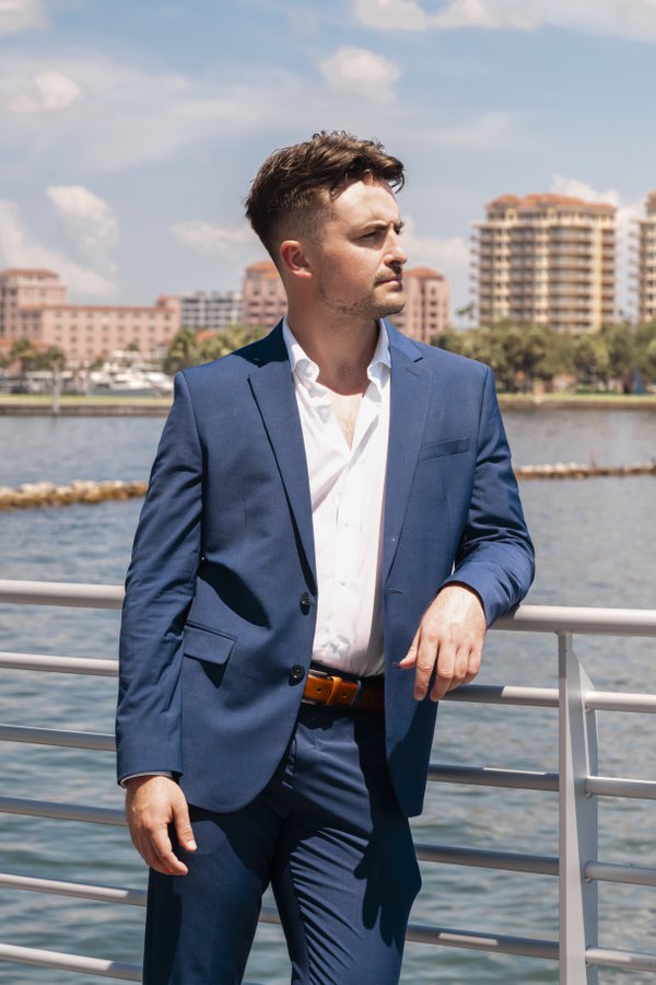 Dating Portrait example